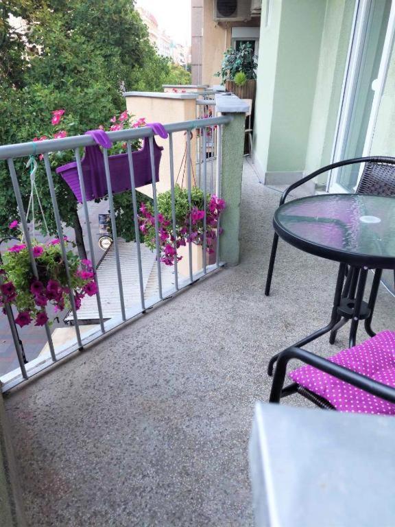 City Lux Square Apartment Skopje Exterior photo