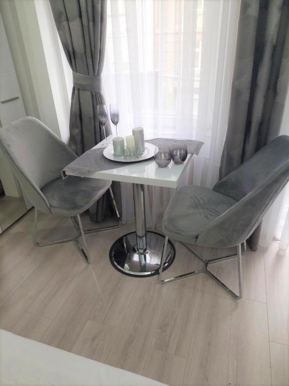 City Lux Square Apartment Skopje Exterior photo